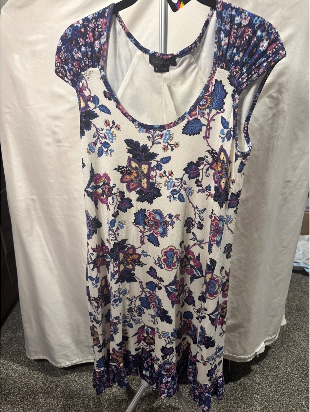 288 Karen Kane Floral Cap Sleeve Dress Size L Made in USA